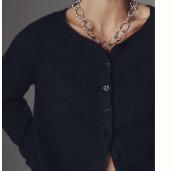 Unworn Reformation Clara Cashmere Cardigan Sweater in Black - Picture 2 of 9